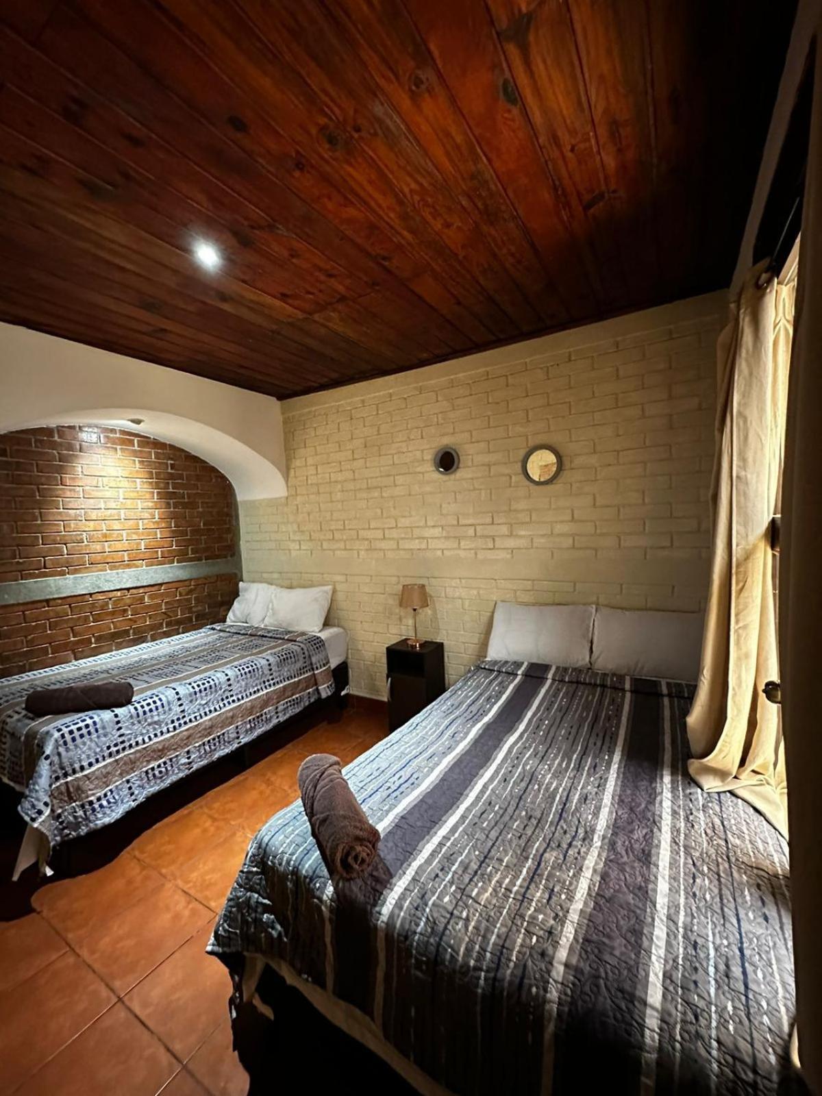 El Aventurero Hotel Antigua Buitenkant foto